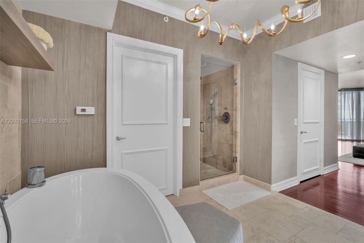 333 Las Olas Way, Unit 2409, Fort Lauderdale, FL 33301 Photo