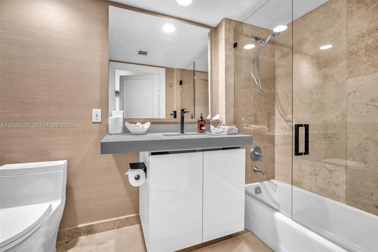 333 Las Olas Way, Unit 2409, Fort Lauderdale, FL 33301 Photo