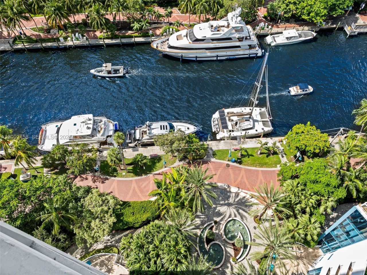333 Las Olas Way, Unit 2409, Fort Lauderdale, FL 33301 Photo