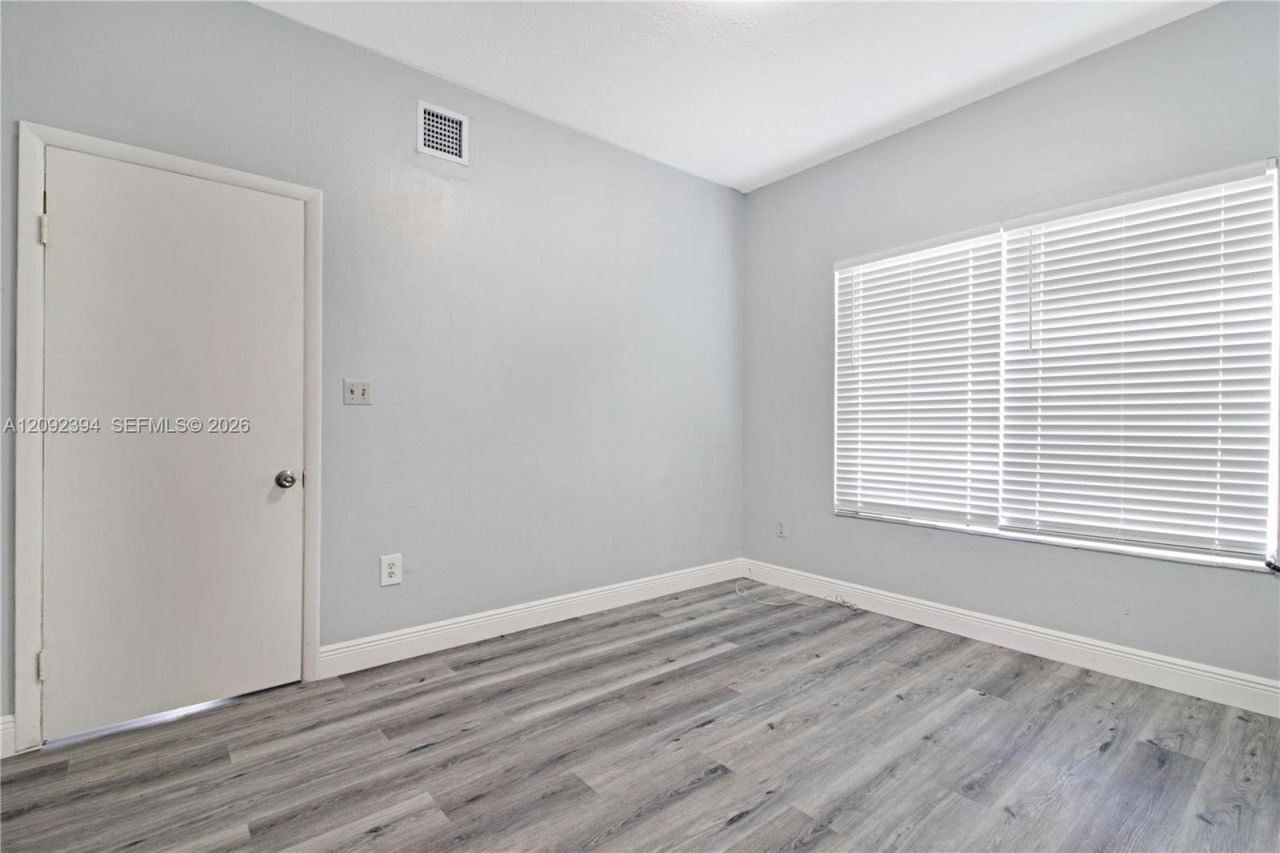 327 SW 20th St , Fort Lauderdale, FL 33315 Photo