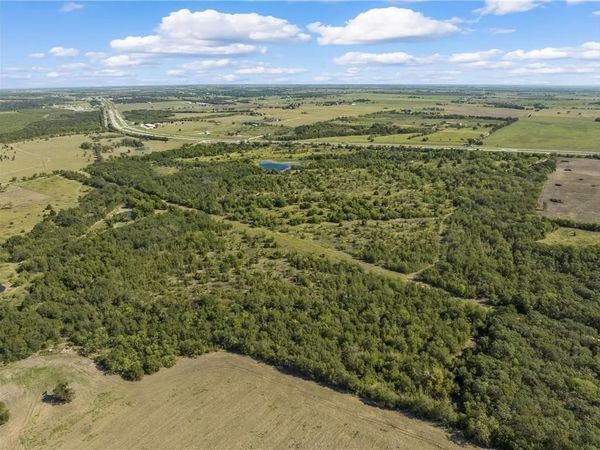 4961 HWY 6 , Riesel, TX 76682