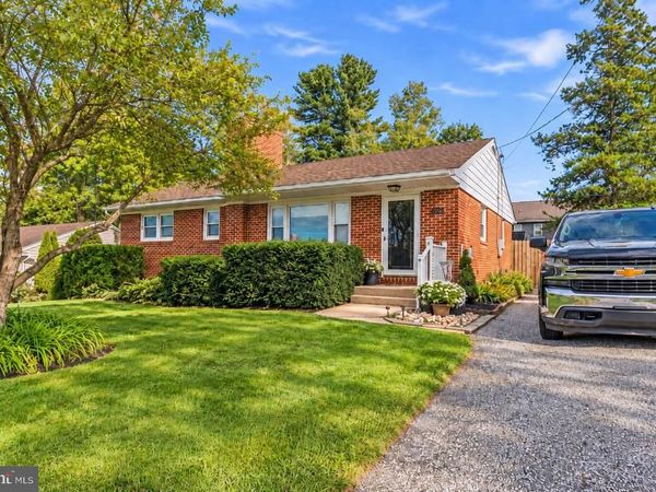521 MARK DRIVE, WESTMINSTER, MD 21157