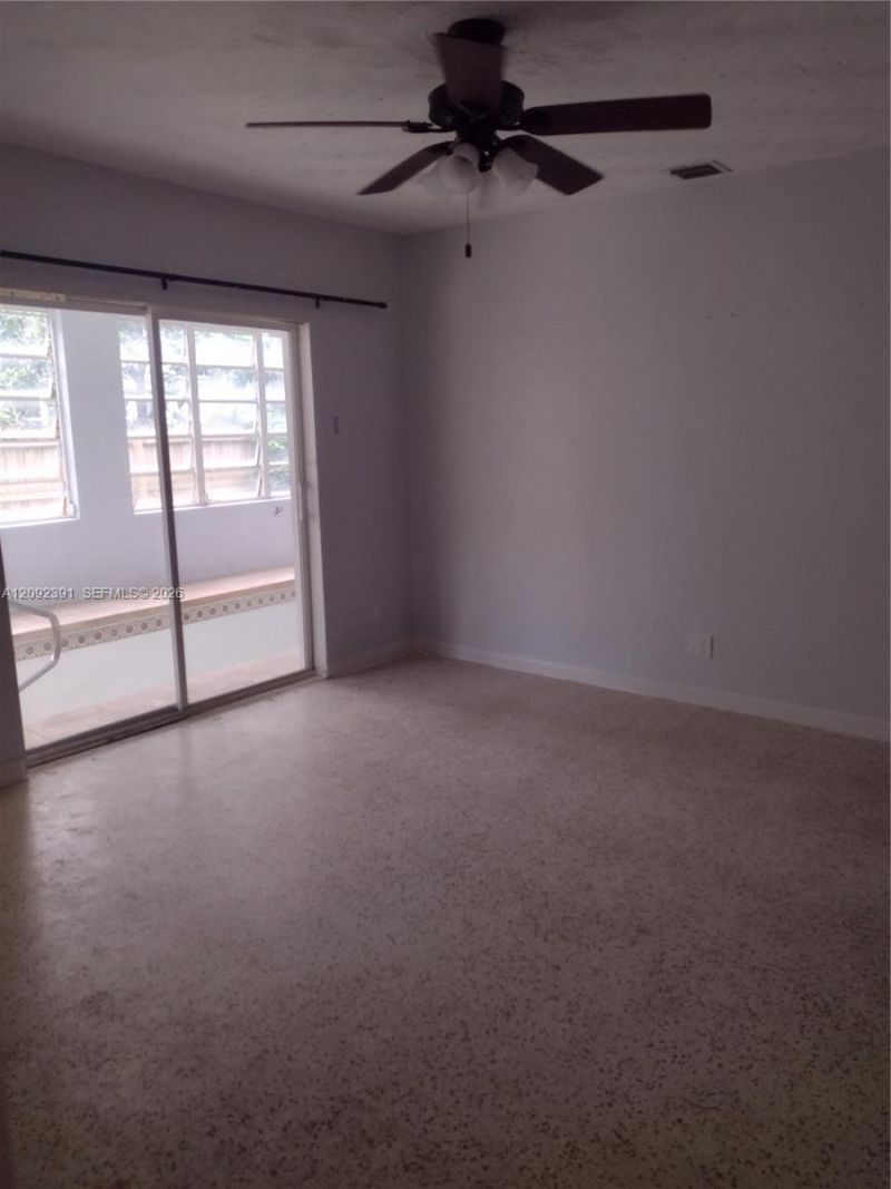 225 E 29th Ct , Riviera Beach, FL 33404 Photo