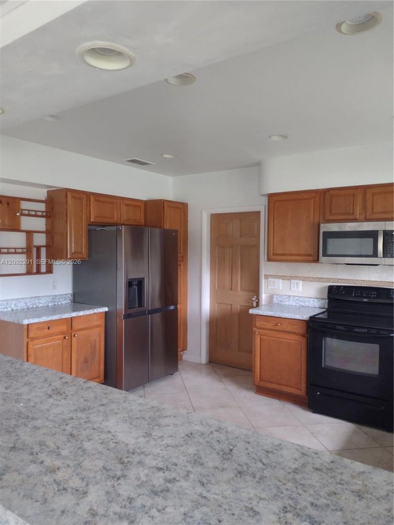 225 E 29th Ct , Riviera Beach, FL 33404 Photo