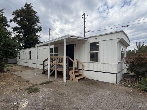 3948 N Adams St, Unit 16, Garden City, ID 83714