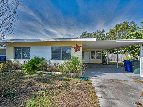 2476 CORONADO WAY , DUNEDIN, FL 34698