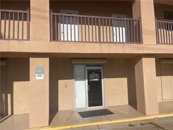 8001 DOWNMAN Road , Unit A, New Orleans, LA 70126