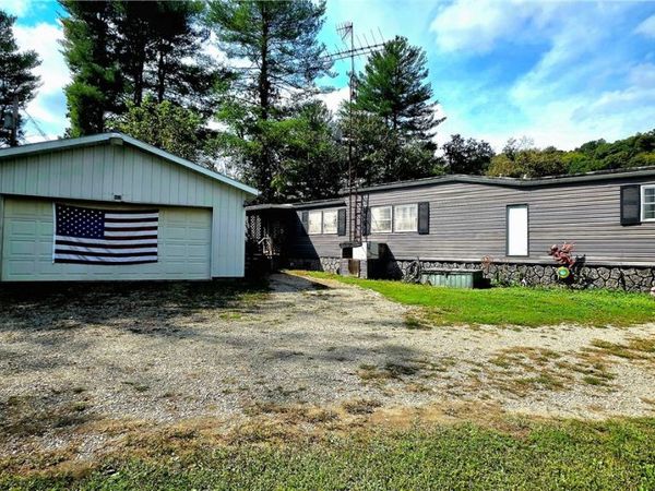 462 Echo Valley Road, Waterford, OH 45786