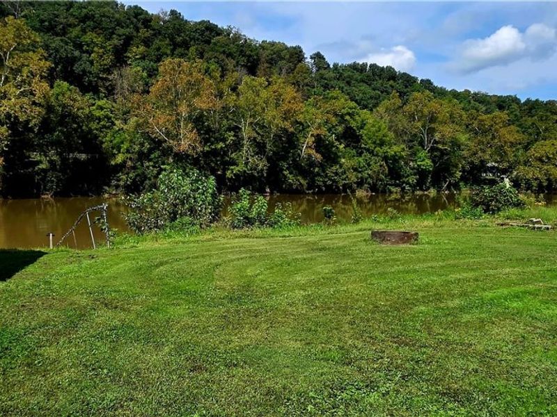 462 Echo Valley Road, Waterford, OH 45786 Photo 5