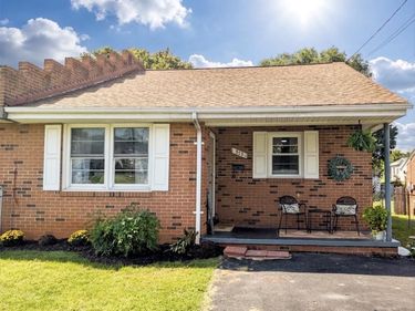 353 RITENOUR STREET , FRONT ROYAL, VA 22630