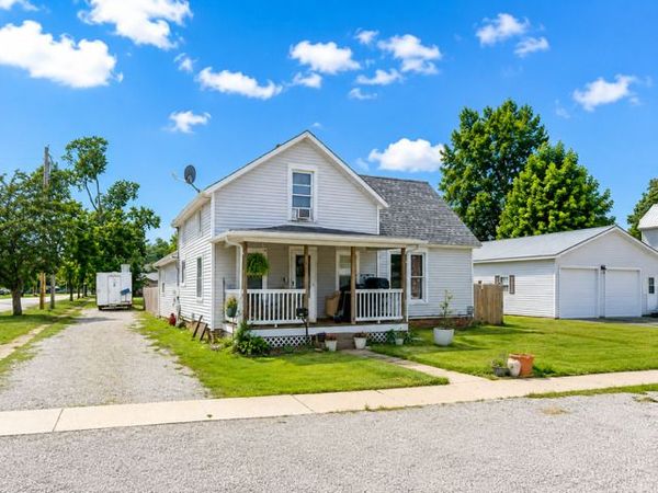 102 N West Street , Homer, IL 61849