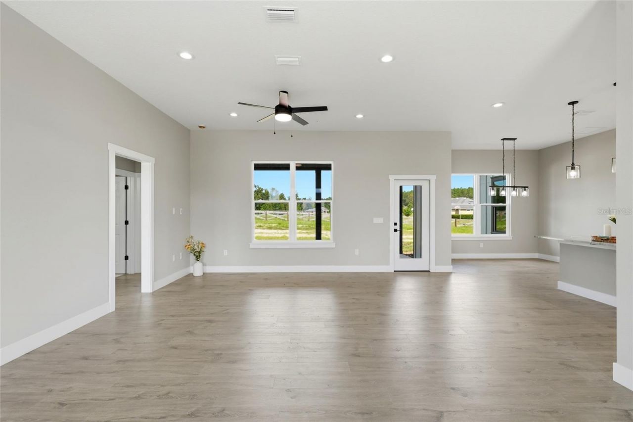 17533 NW 253rd Drive, High Springs, FL 32643 Photo