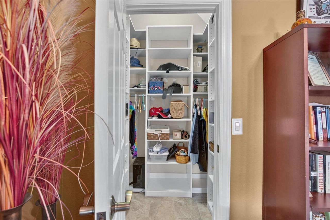 5518 Luminar Pointe Lane , Apollo Beach, FL 33572 Photo