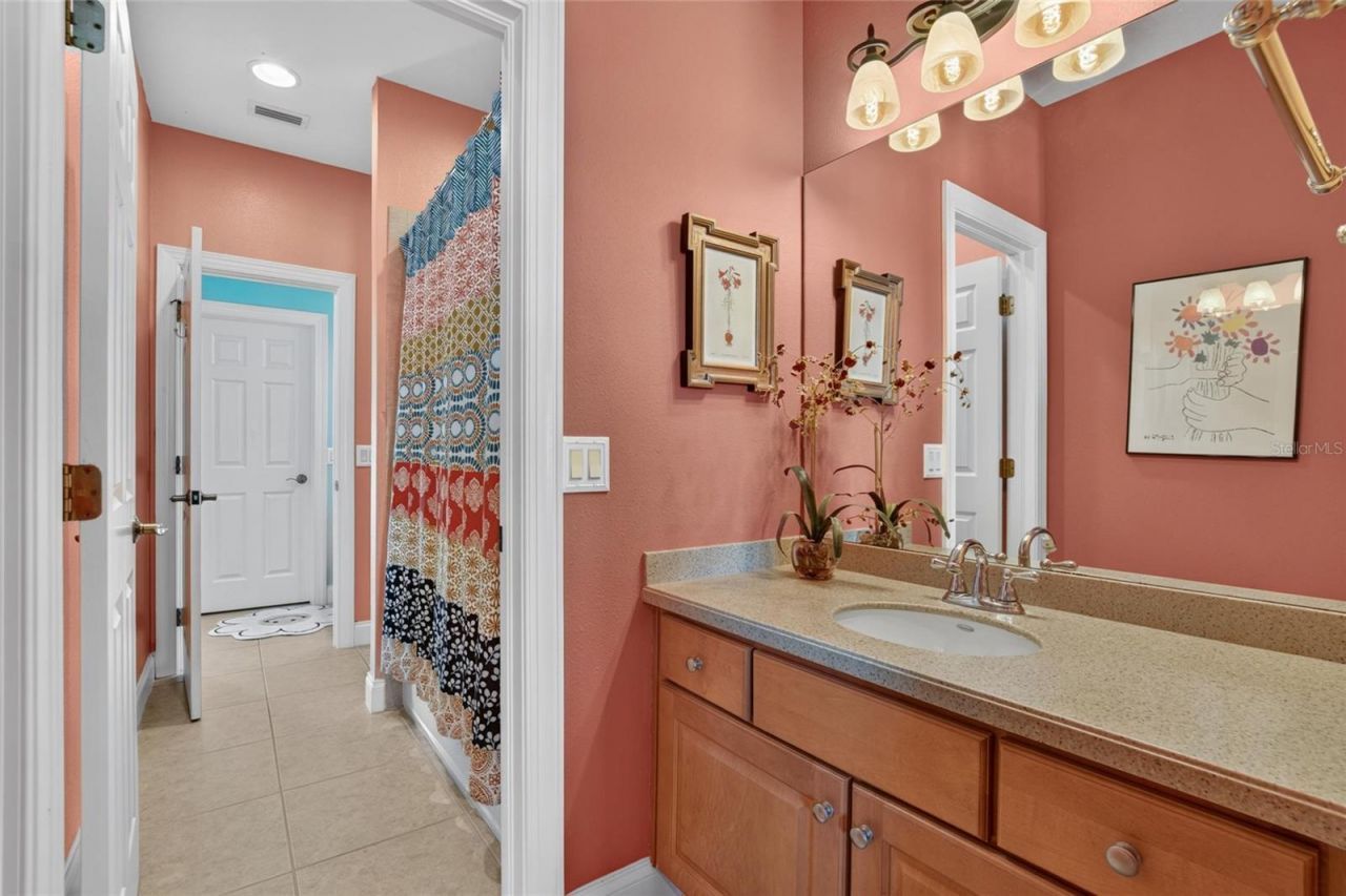 5518 Luminar Pointe Lane , Apollo Beach, FL 33572 Photo