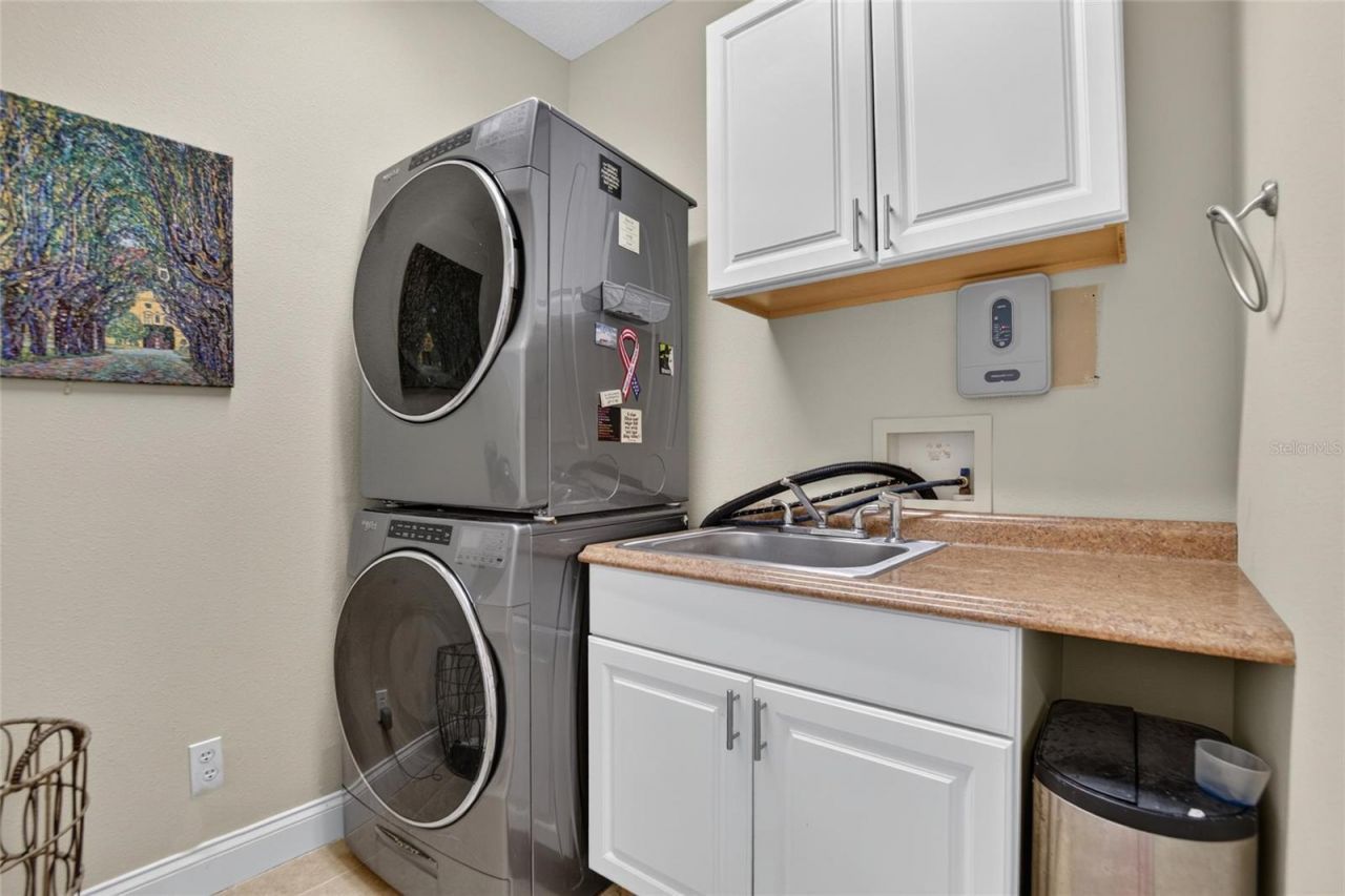 5518 Luminar Pointe Lane , Apollo Beach, FL 33572 Photo