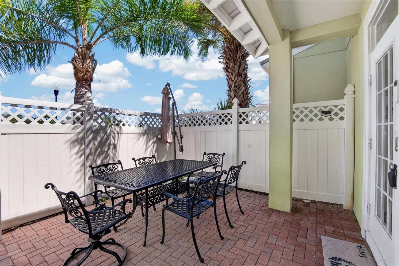 5518 Luminar Pointe Lane , Apollo Beach, FL 33572 Photo
