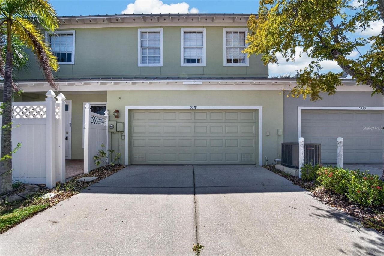 5518 Luminar Pointe Lane , Apollo Beach, FL 33572 Photo