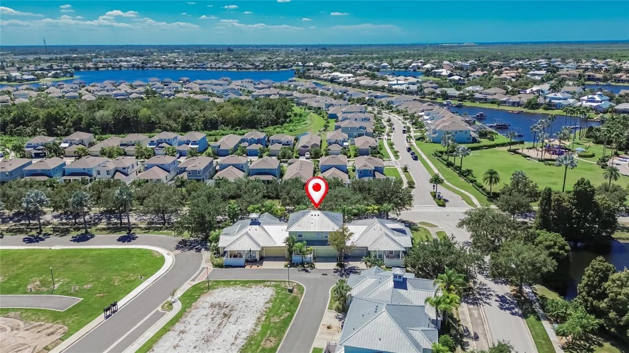 5518 Luminar Pointe Lane , Apollo Beach, FL 33572 Photo