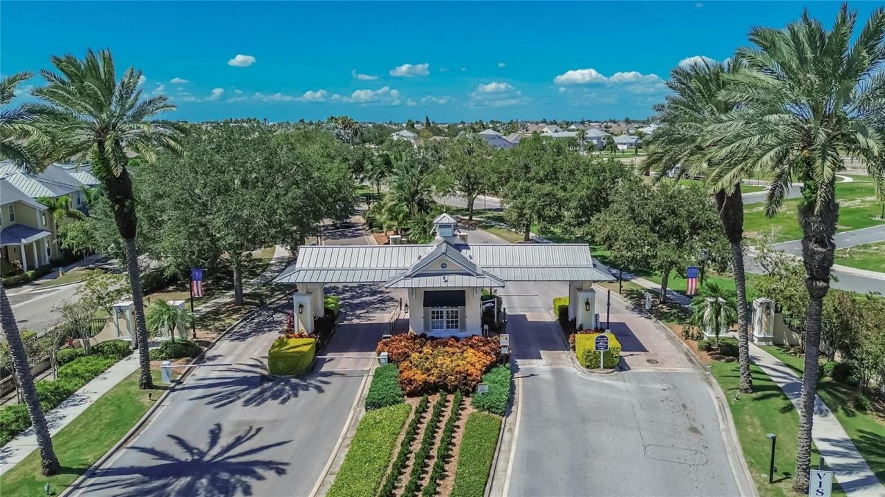 5518 Luminar Pointe Lane , Apollo Beach, FL 33572 Photo