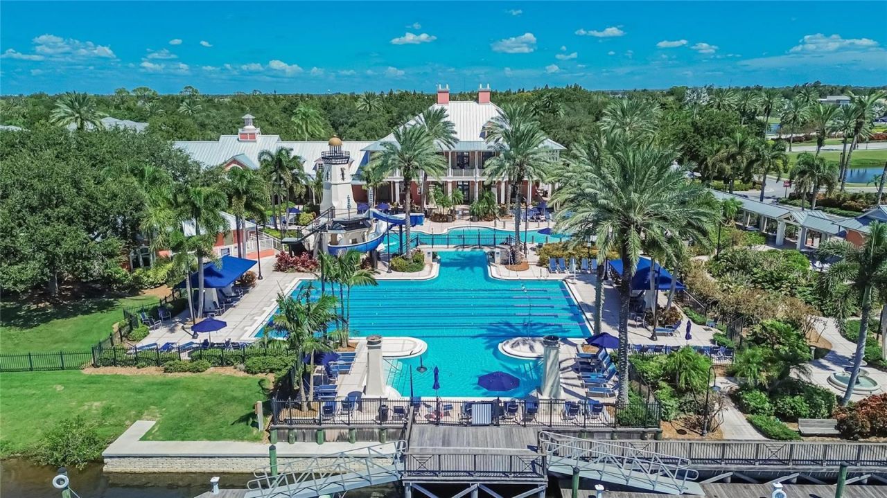 5518 Luminar Pointe Lane , Apollo Beach, FL 33572 Photo