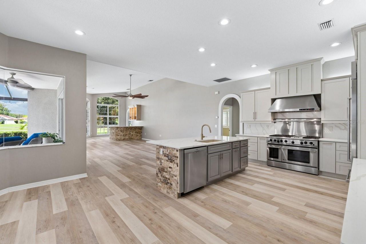 1003 Kings Way Lane, Tarpon Springs, FL 34688 Photo