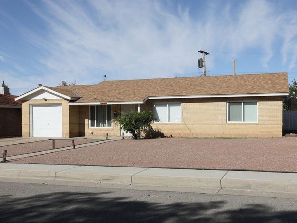 2607 General Bradley Street NE, Albuquerque, NM 87112