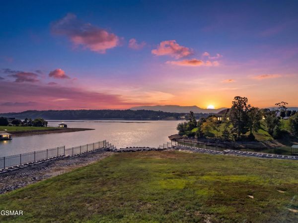 186 Scenic Shores Drive , Unit 76, Dandridge, TN 37725