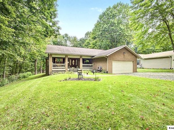 712 Crestrose Circle, Howard, OH 43028
