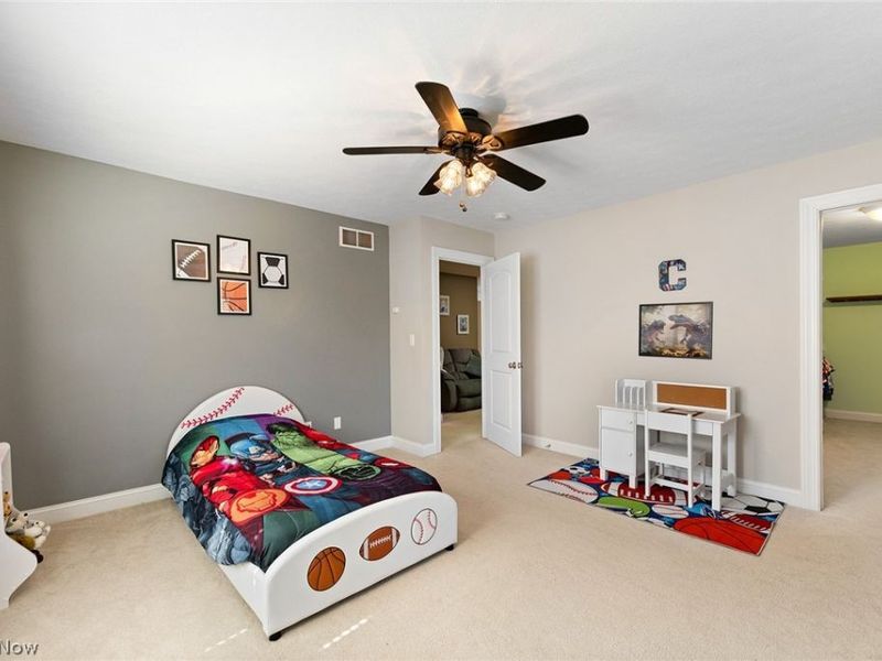 3407 Chadwick Drive, Uniontown, OH 44685 Photo 23