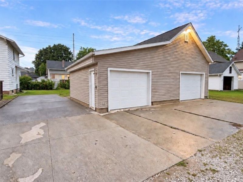 681 Mcgrath Street, Alliance, OH 44601 Photo 30