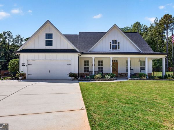 106 Palmetto Court, Jackson, GA 30233