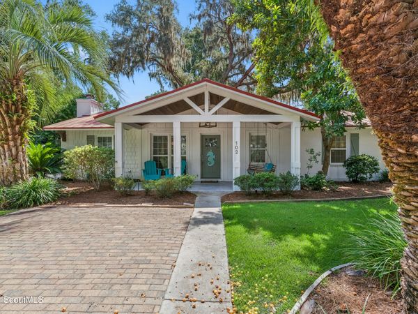 102 Silver Lake Road , St. Simons Island, GA 31522
