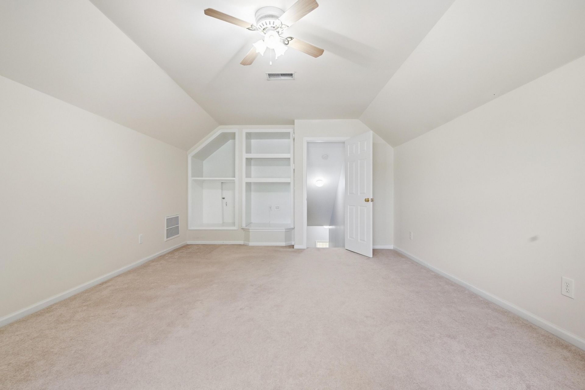 457 Blue Dragonfly Drive Photo 46