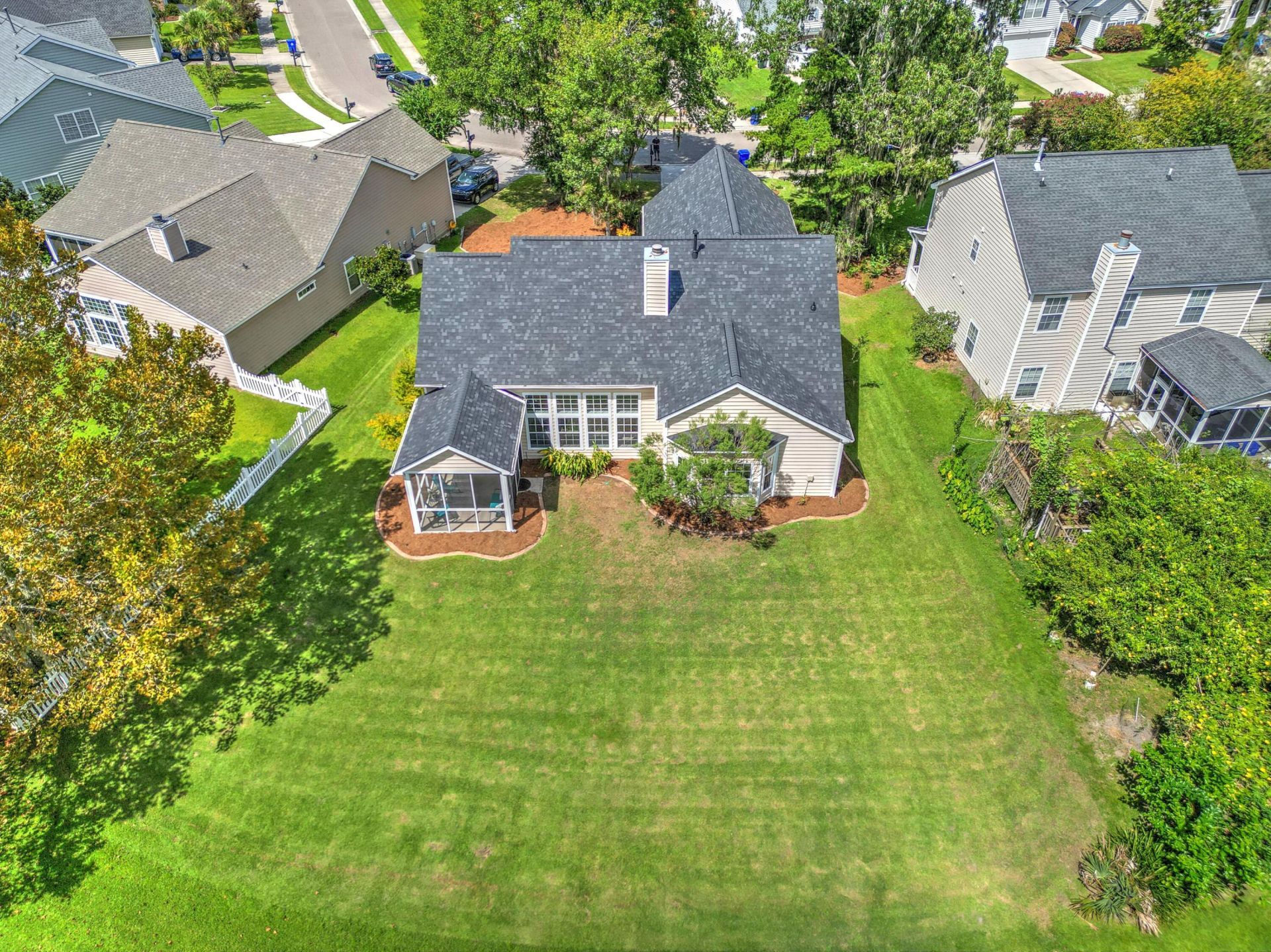 457 Blue Dragonfly Drive Photo 57