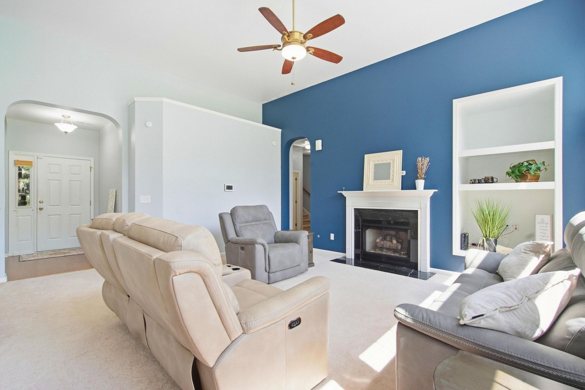 457 Blue Dragonfly Drive Photo 9