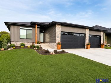 600 Eloise Avenue, Lincoln, NE 68520