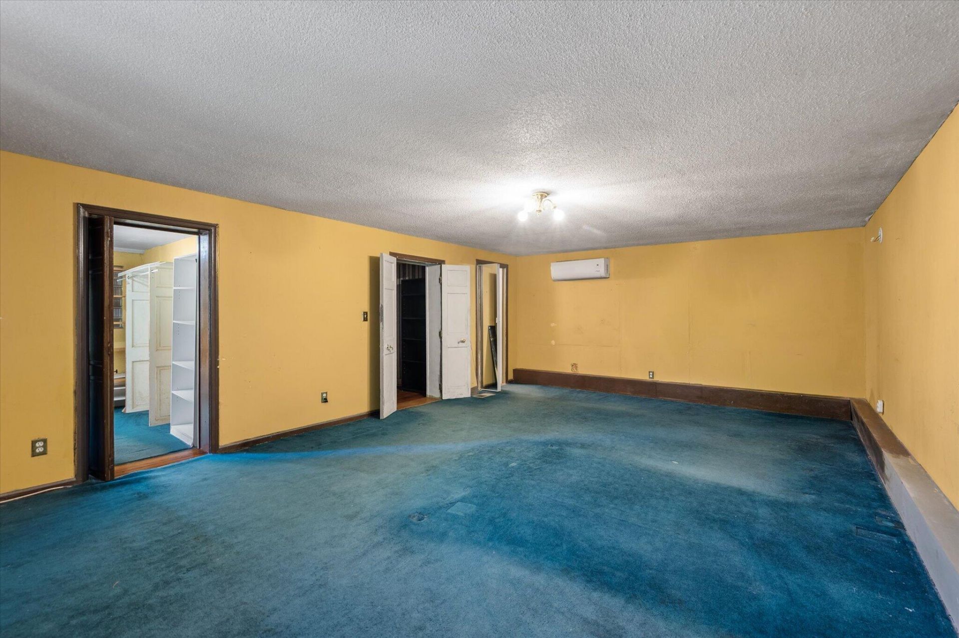 565 Savannah Highway  Photo 18