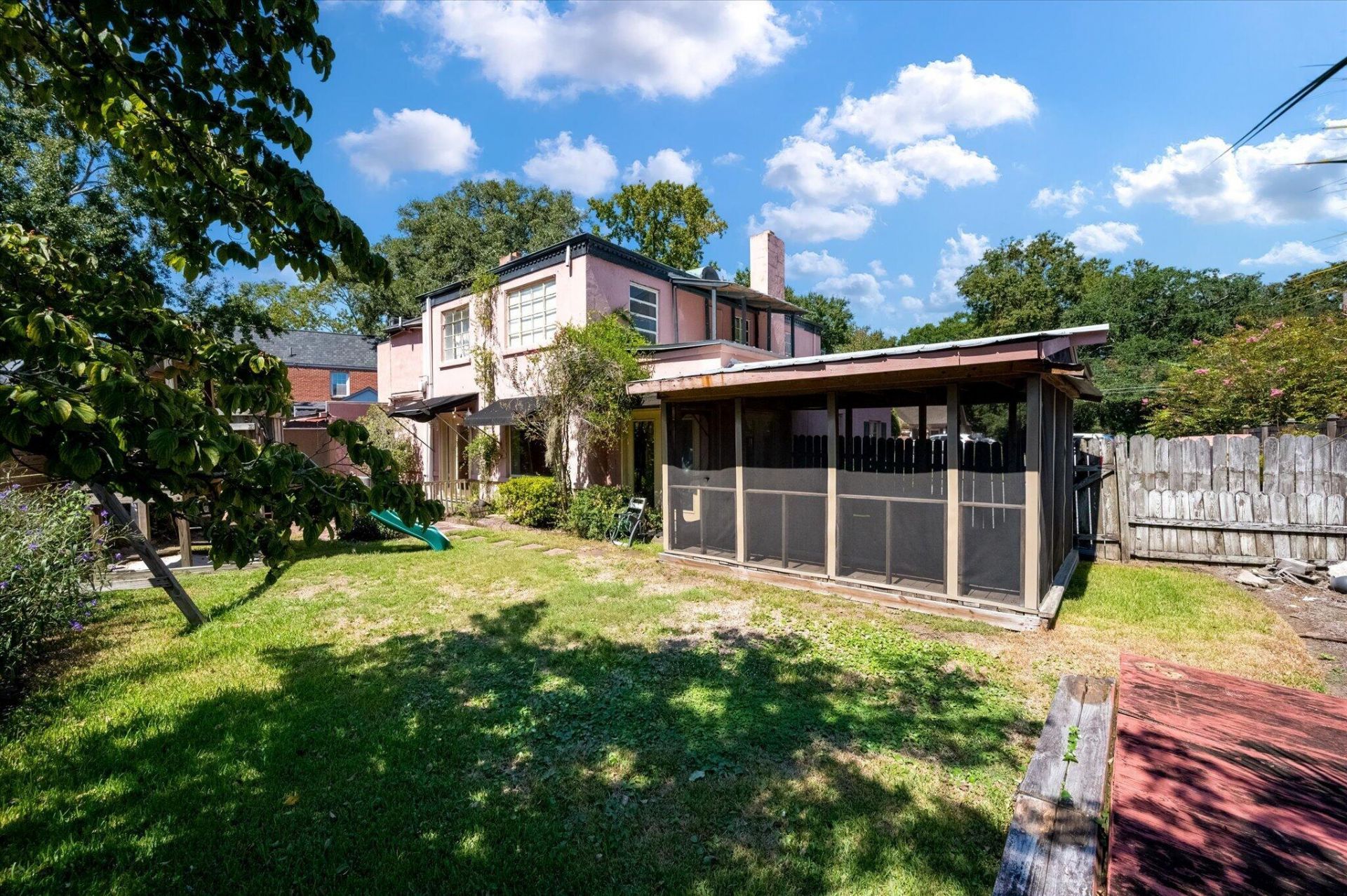 565 Savannah Highway  Photo 7