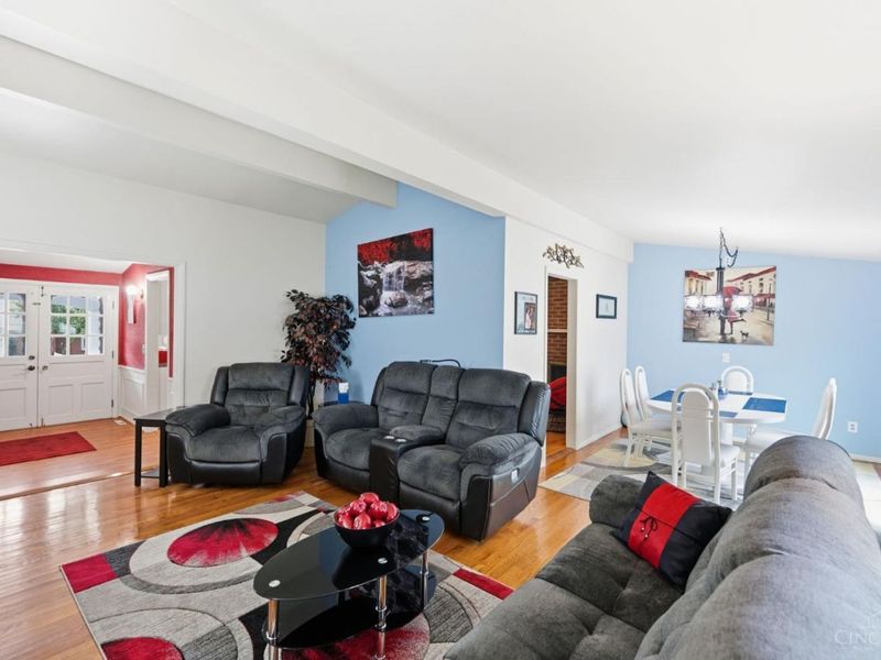 1221 James Road, Hamilton, OH 45013 Photo 8