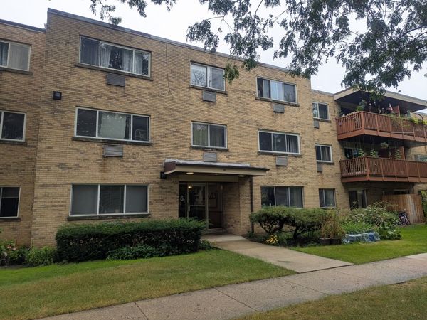 736 W Dempster Street , Unit AG7, Mount Prospect, IL 60056