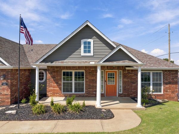 5102 S Bahama Avenue , Sand Springs, OK 74063