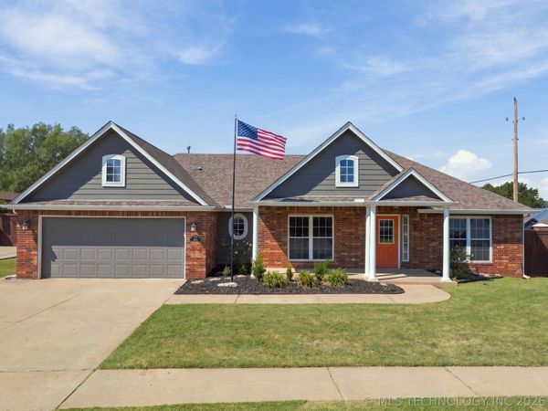 5102 Bahama Avenue , Sand Springs, OK 74063