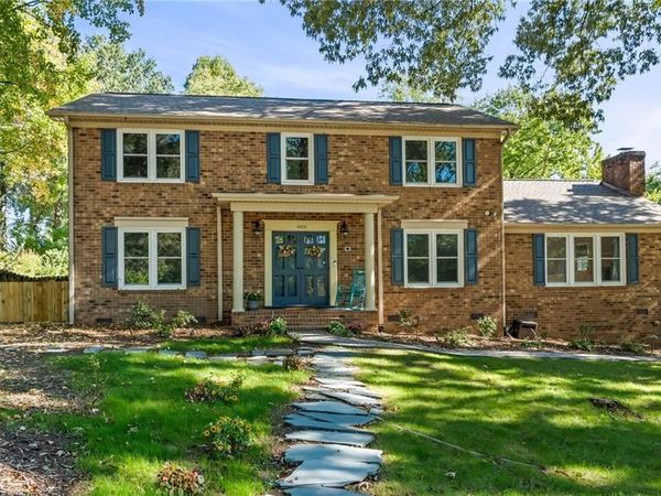 4400 Oak Hollow Drive, High Point, NC 27265