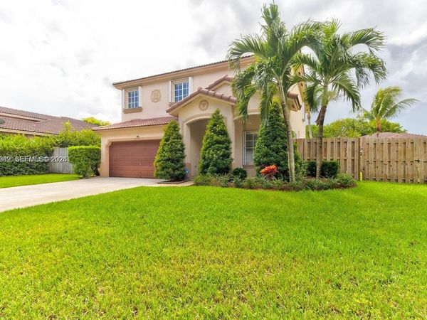 21222 SW 88th Pl , Cutler Bay, FL 33189