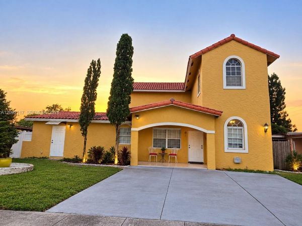 279 Springfield Dr , West Palm Beach, FL 33415