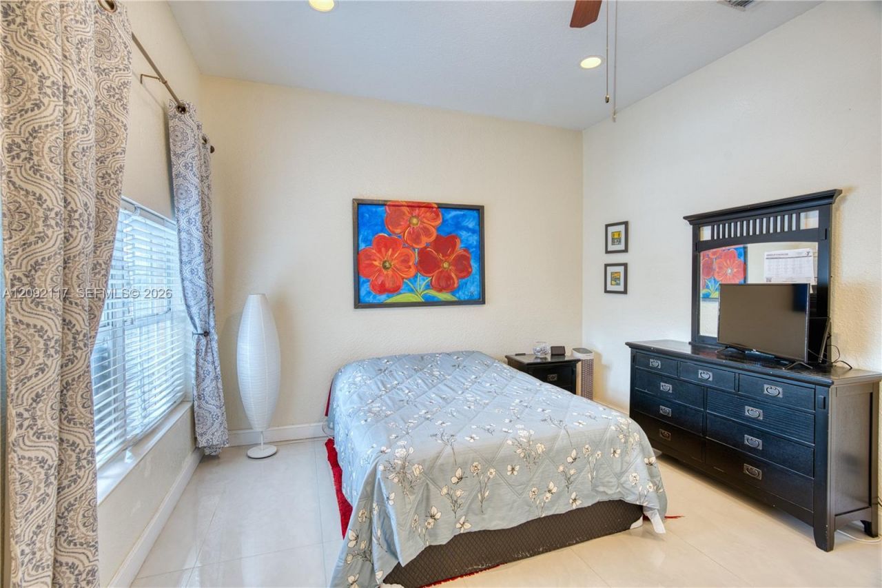 279 Springfield Dr, West Palm Beach, FL 33415 Photo