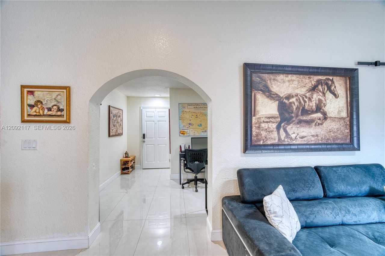 279 Springfield Dr, West Palm Beach, FL 33415 Photo