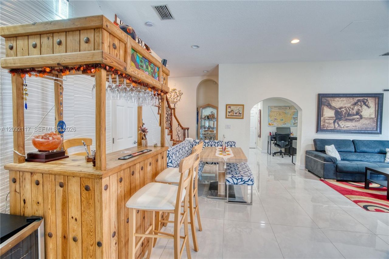 279 Springfield Dr, West Palm Beach, FL 33415 Photo
