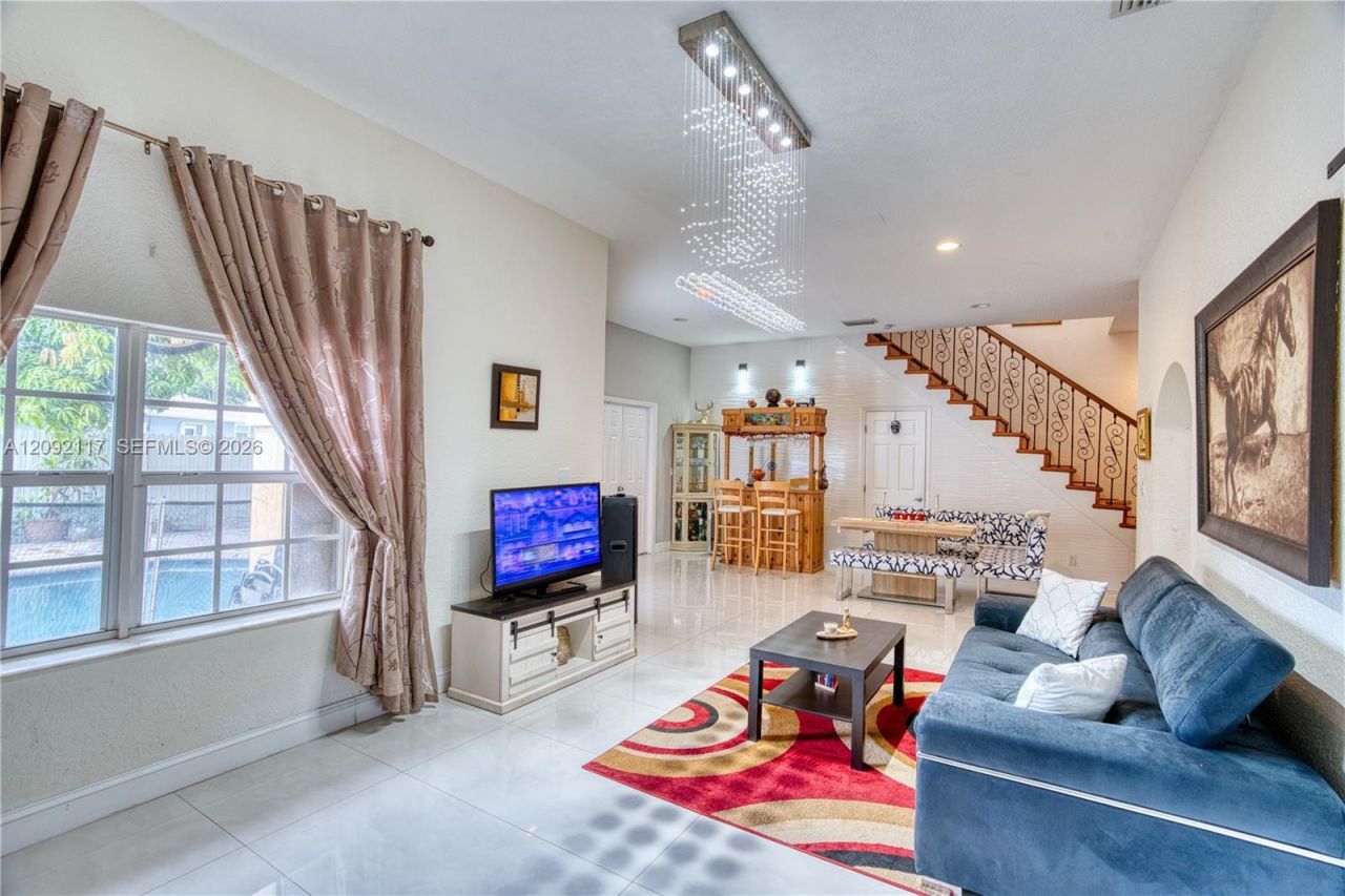 279 Springfield Dr, West Palm Beach, FL 33415 Photo