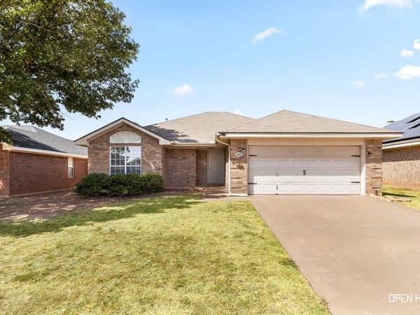 5502 Long Leaf Dr , Wichita Falls, TX 76310